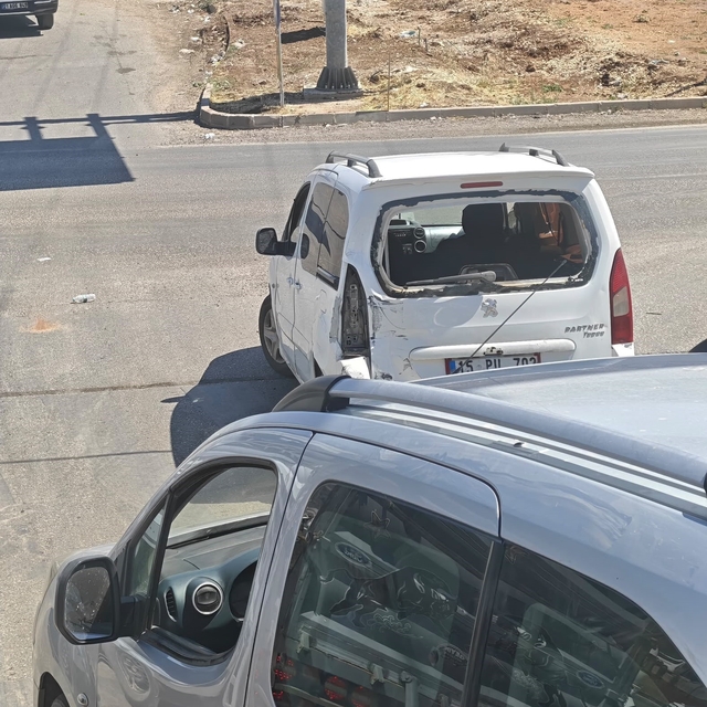 Diyarbakır'da trafik kazası: 2 yaralı
