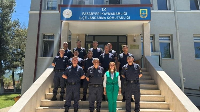 Başkan Tekin'den jandarmaya anlamlı ziyaret