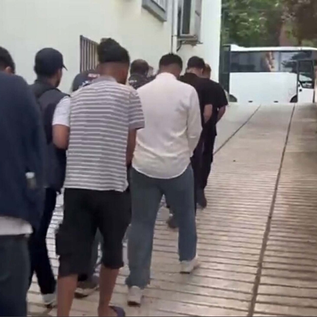 Balıkesir merkezli 11 ilde 'paravan şirket' operasyonu; 12 tutuklama