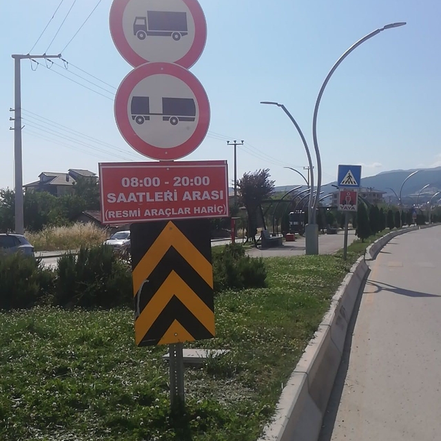 Bolu'da ağır tonajlı araçlara saat sınırlaması