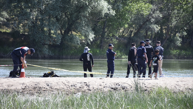 Kızılırmak'ta çocuklar, çamaşır yıkarken akıntıya kapıldı: 1 ölü, 1 kayıp (2)