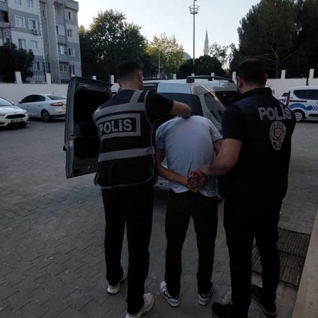 Pazar yerinde 3 ayrı hırsızlık olayının şüphelisi tutuklandı
