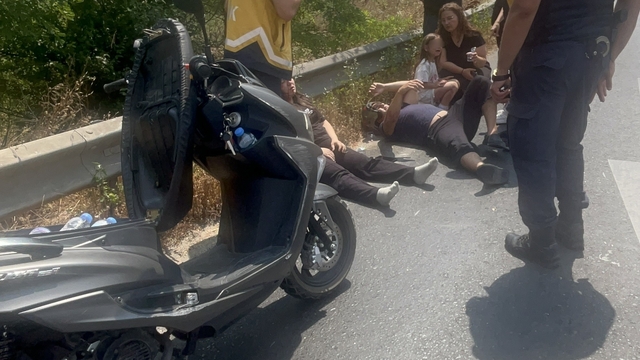 Tekirdağ'da devrilen motosikletteki 3 kişi yaralandı