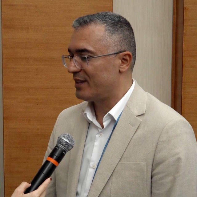 Uzmanlar uyarıyor: "Sigara, menopozu 1,5-2 yıl erkene çekmekte"
"Gebelikte...