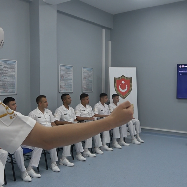 Mavi Vatan'ın astsubay adayları yeni nesil teknolojilerle yetiştiriliyor