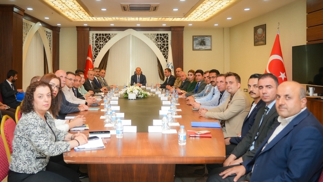 Hakkâri'de "Bağımlılıkla Mücadele İl Koordinasyon Kurulu Toplantısı" düzenlendi