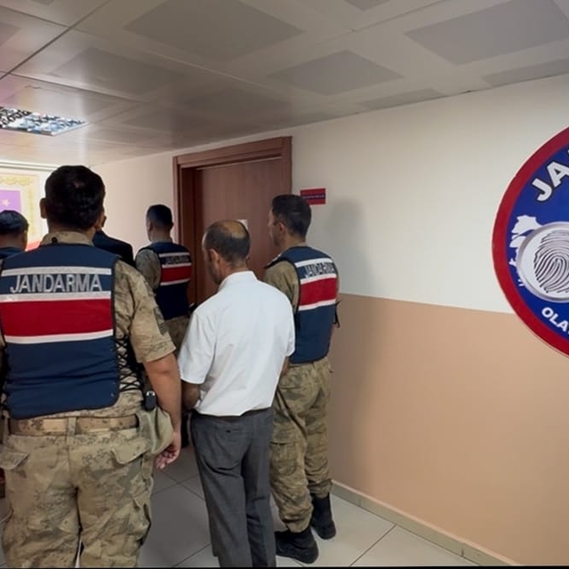 Tunceli merkezli 5 ilde 'yurt dışına gönderme' vaadiyle dolandırıcılığa 3 t...