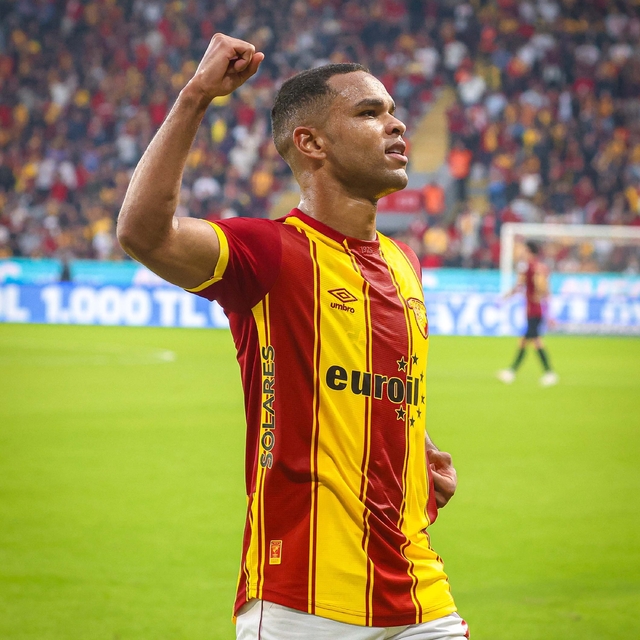 Göztepe'de Juan beklenen ilgiyi henüz göremedi