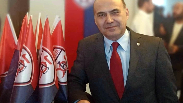 Altınordu Spor Kulübü Derneği Başkanı Bezircilioğlu: Mehmet Özkan'ın devam etmesini isteriz