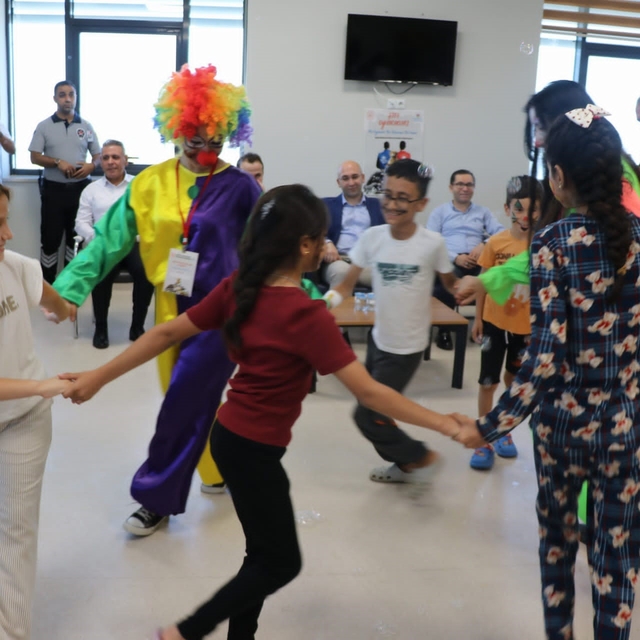 Ceylanpınar'da bir oyuncak, bir şifa projesiyle çocukların yüzü güldü