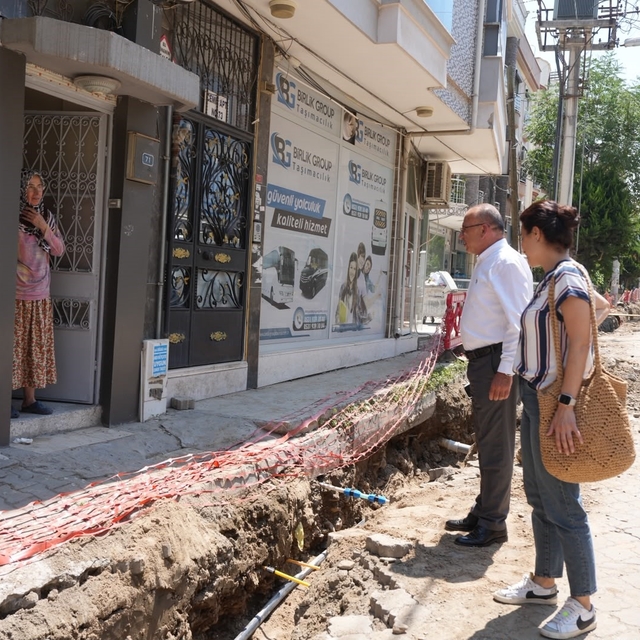 Turgutlu'da altyapı seferberliği sürüyor