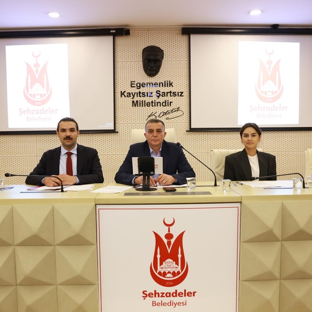 Şehzadeler Meclisi'nde 33 madde karara bağlandı