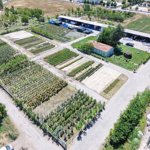 Battalgazi Belediyesi parklarda kendi üretimini kullanıyor