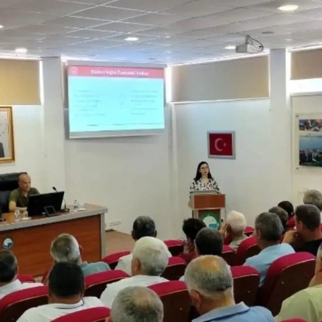 Sinop'ta muhtarlara sosyal hizmetler ve ŞÖNİM bilgilendirmesi