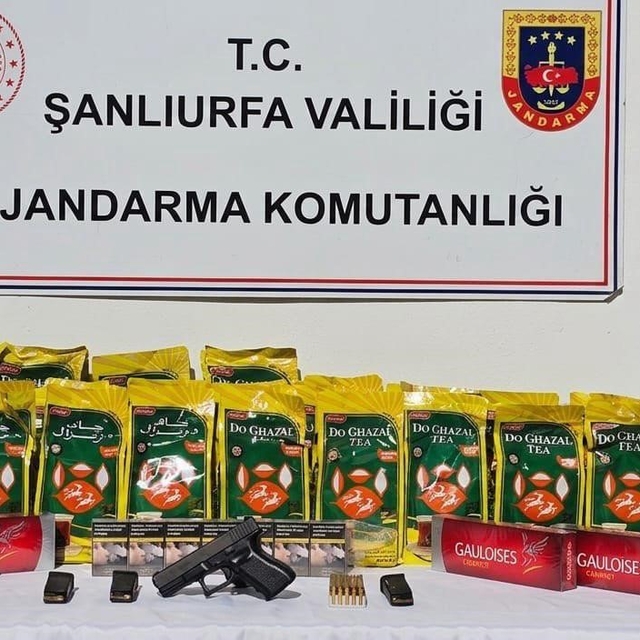 Şanlıurfa'da ruhsatsız silah ve kaçak ürün ele geçirildi