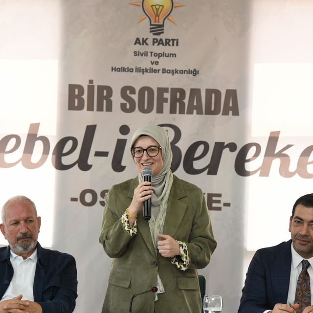 Uygur: "Bu millet, kardeşlik bağlarıyla birbirine bağlı bir millettir"