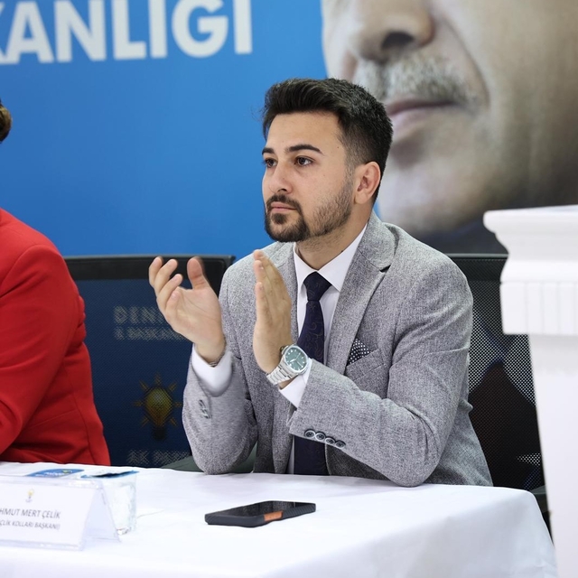 AK Parti Denizli Gençlik Kolları üye kayıt çalışmalarında Türkiye derecesi...