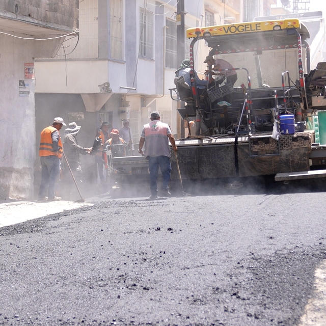 Şehitkamil'de asfalt çalışmaları hız kesmiyor