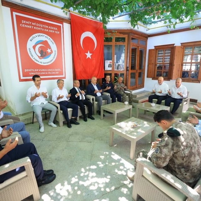 Muğla'da şehit yakınları ve gaziler aşure etkinliğinde bir araya geldi