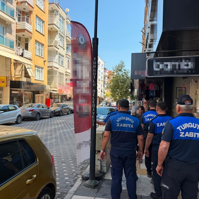 Turgutlu'da yol ve kaldırım işgallerine ortak denetim