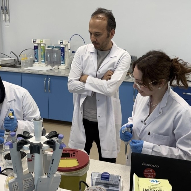 KBÜ'de biyolojik yaşı belirleyecek yerli test geliştiriliyor