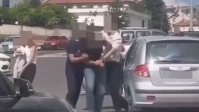 Aracından inip, otomobil sürücüsünü darbeden sürücüye 180 bin TL ceza
