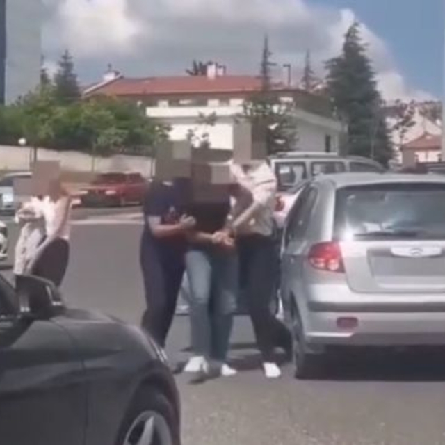 Aracından inip, otomobil sürücüsünü darbeden sürücüye 180 bin TL ceza
