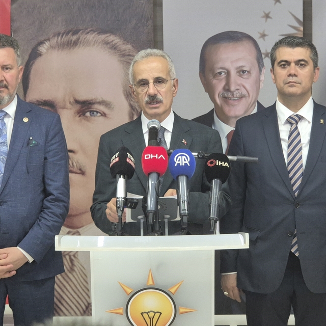 Bakan Uraloğlu: "Tekirdağ küresel lojistiğin en önemli merkezlerinden biri...