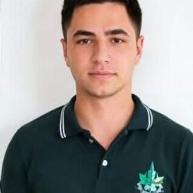 Traktörden düşüp römorkun altında kalan Mustafa, 3 günlük yaşam mücadelesin...
