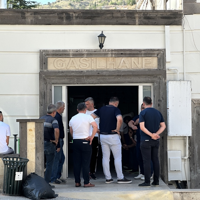 Çankırı'daki feci kazada ölenlerin cenazeleri morga kaldırıldı