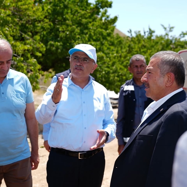 Başkan Er ve Bozkurt, Darende'de yol çalışmalarını inceledi
