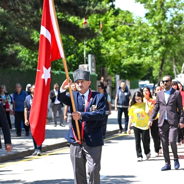 Mesci: ''Atatürk, Anadolu topraklarında bir umut meşalesi yakmıştır''