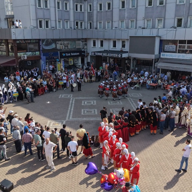 Terme'de halk oyunları şenliği başladı