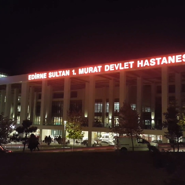 İpsala'da ahıra yıldırım düştü: 3 büyükbaş hayvan telef oldu, çiftlik sahib...