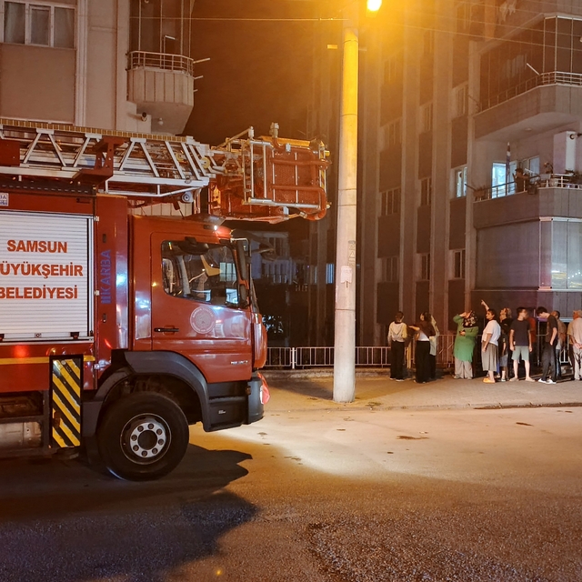 Telefonlara cevap vermeyen yaşlı adam ekipleri harekete geçirdi