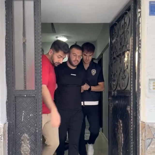 Bursa'da firarilere nefes aldırılmadı: Toplam 50 yıl hapis cezası bulunan 3...