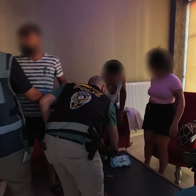 Tunceli merkezli 5 ilde fuhuş operasyonu: 6 tutuklama