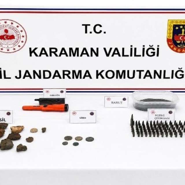Karaman'da tarihi eserler ele geçirildi: 6 tutuklama