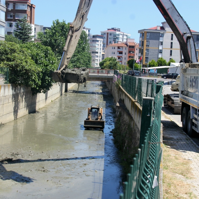 SASKİ'den dere yataklarına neşter
Taşkın riski ve çevre kirliliğine karşı y...