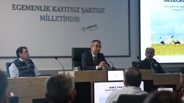 Bilecik'te biçerdöver kontrolleri ve anız yangınları masaya yatırıldı