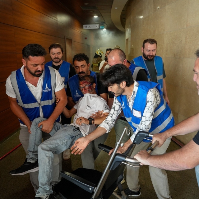 AASSM'de gerçeğini aratmayan tatbikat