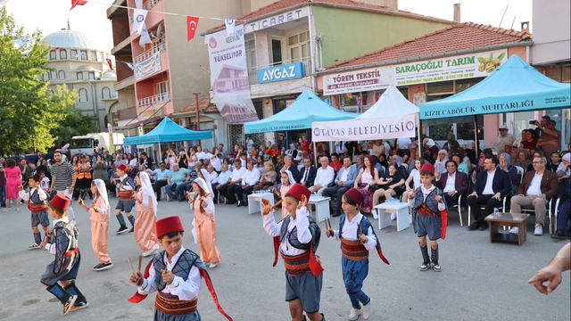 30. Kızılcabölük Kültür, Sanat, Tekstil ve Moda Festivali coşkuyla başladı