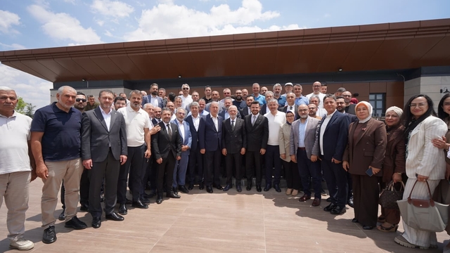 AK Parti Kayseri Teşkilatı, görevdeki 500. gününü istişare toplantısıyla taçlandırdı