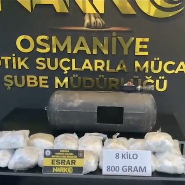 LPG tankına gizlenen 8 kilo 800 gram esrar ele geçirildi: 2 tutuklama