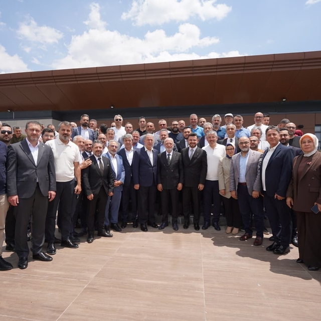 AK Parti Kayseri Teşkilatı, görevdeki 500. gününü istişare toplantısıyla ta...