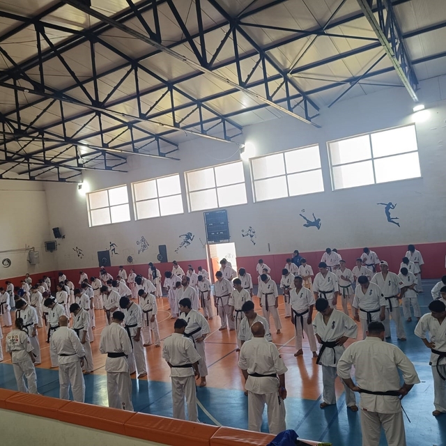 Kütahya Pazarlar'da 200 sporcu Kyokushin-Kan Türkiye Yaz Gelişim Kampı'nda...