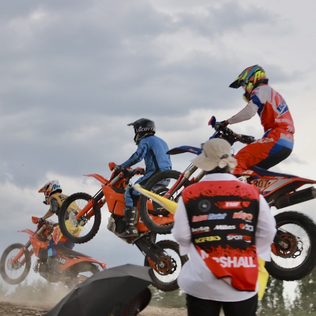 Türkiye sınırları içindeki en yüksek rakımlı enduro yarışı Ağrı'da start al...