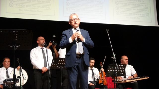 Başkan Arslan, çocuklar için şarkılar söyledi
