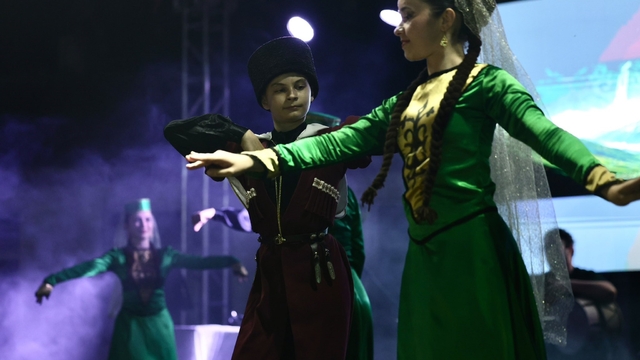 Düzce'de Çerkes gecesi yoğun ilgi gördü