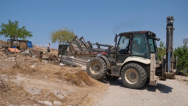 Ayvalık Belediyesi'nden çevre kirliliğine geçit yok
